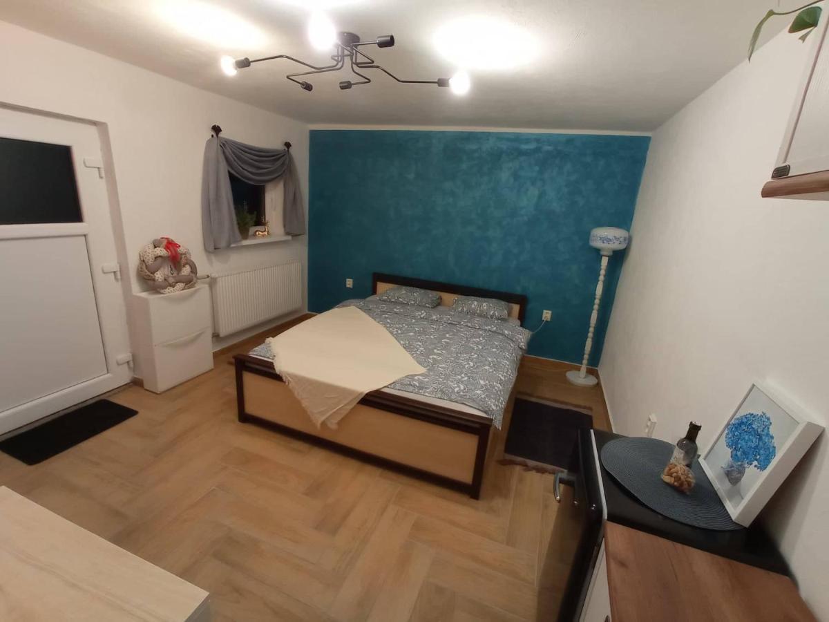 Freya'S Room เชสกา คาเมนิเซอ ภายนอก รูปภาพ